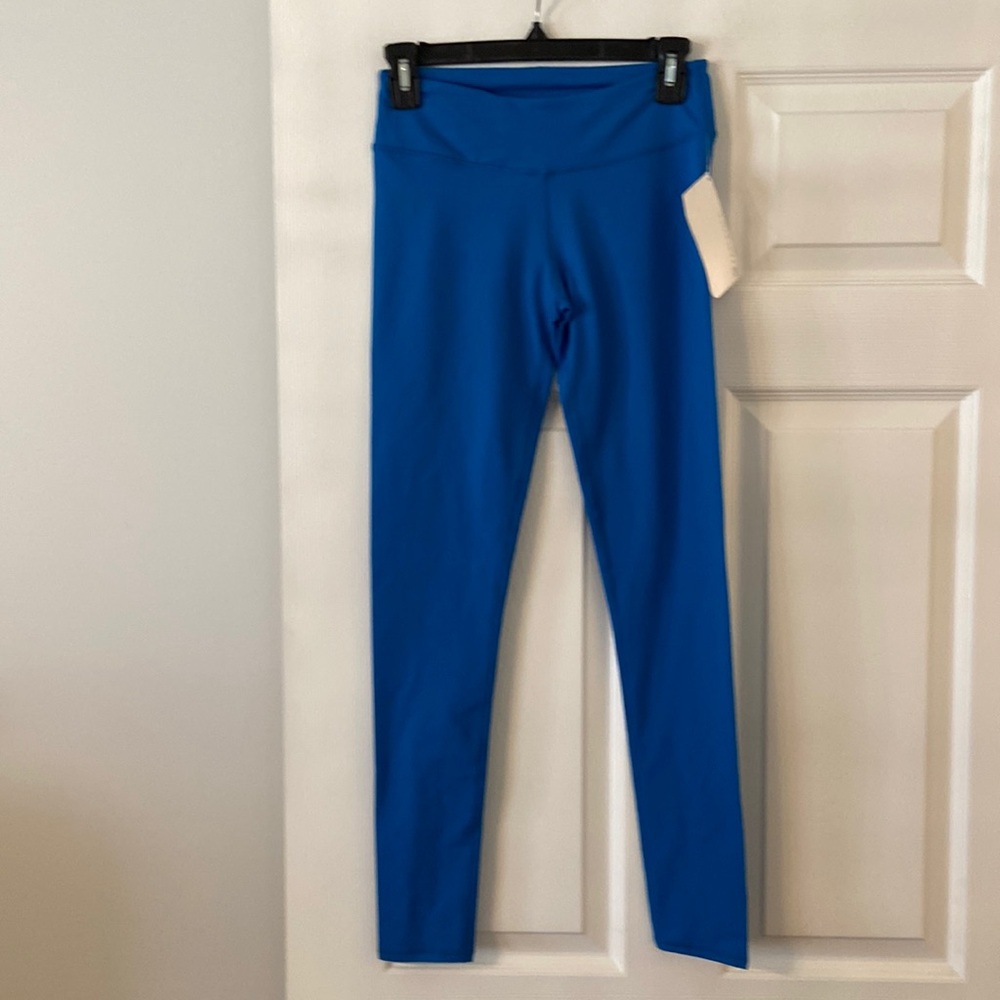 FABLETICS LEGGINGS SIZE XS BRAND NEW COLOR BLUE INSEAM 27”WAIST 24”
